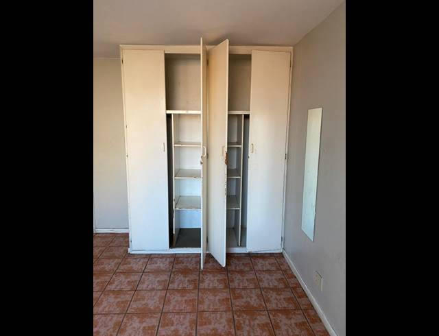 1 BEDROOM APARTMENT FOR SALE IN SUNNYSIDE